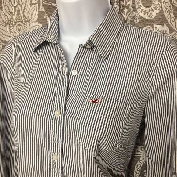hollister White and Blue Striped Stretch Cotton Button Down Shirt Size Medium - Picture 3 of 9
